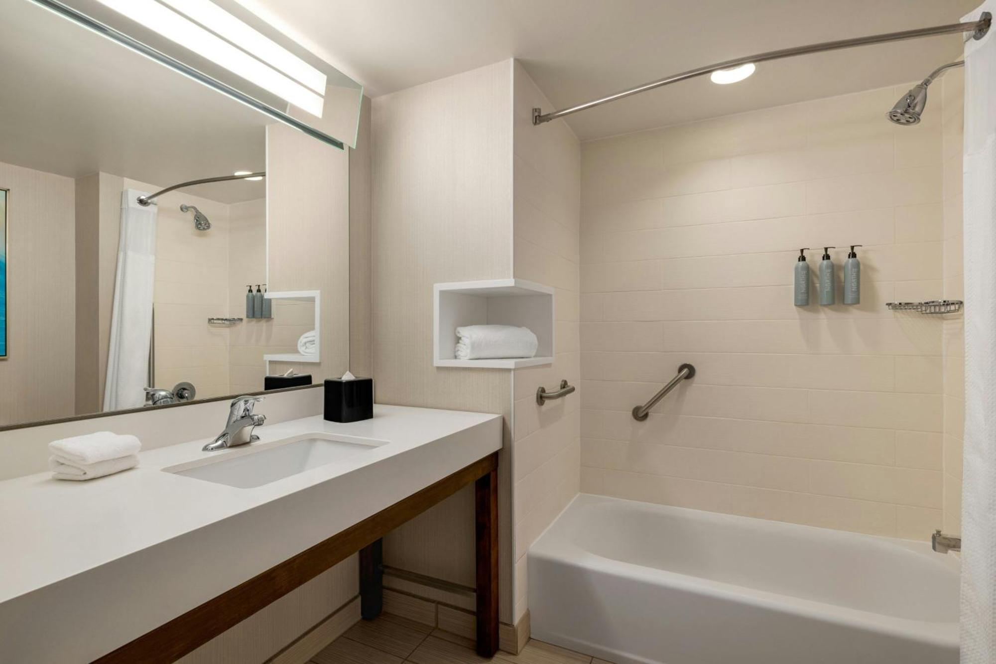 Courtyard By Marriott Arena 3*