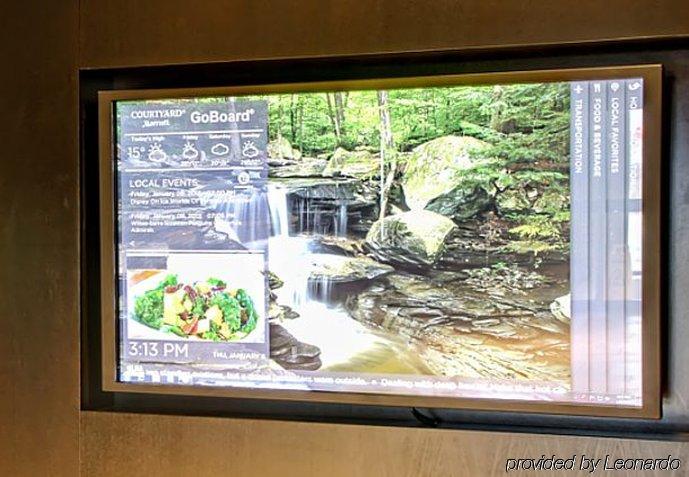 Hotel Courtyard By Marriott Arena 3*